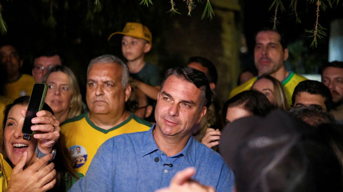 Brasilien: Flávio Bolsonaro geht als Favorit in die Stichwahl gegen Lula