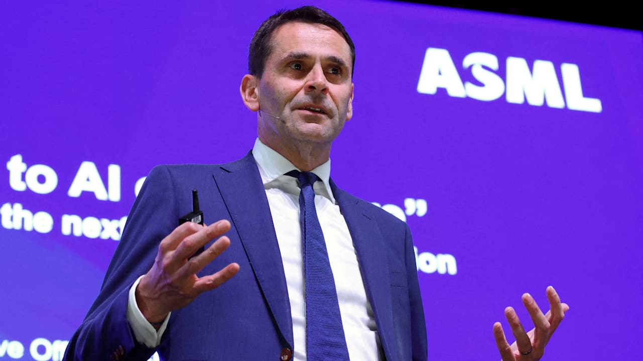 ASML-Chef macht künftigen Bonus von Mitarbeiterzufriedenheit abhängig